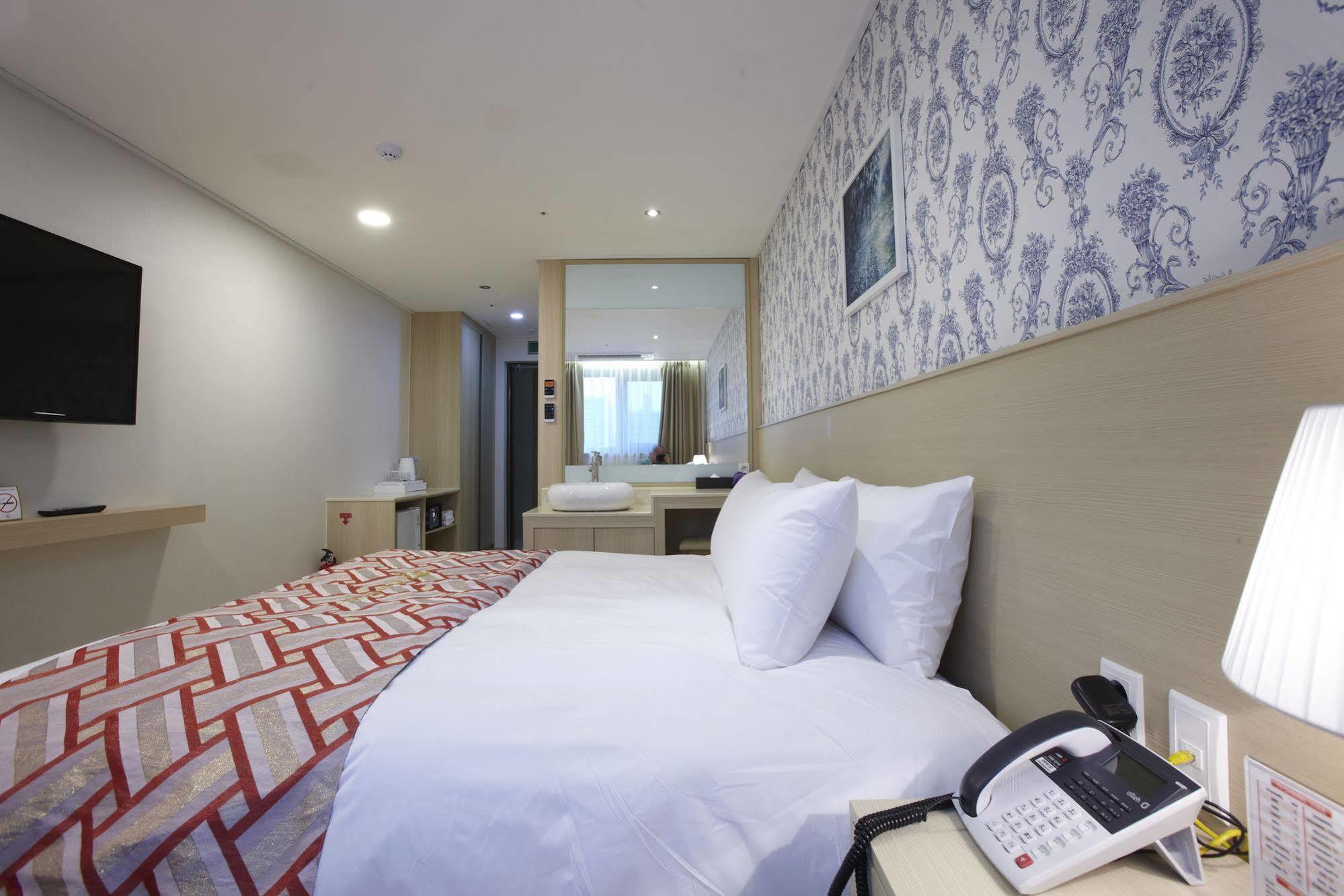 Hotel Sopra Incheon Cheongna Dış mekan fotoğraf